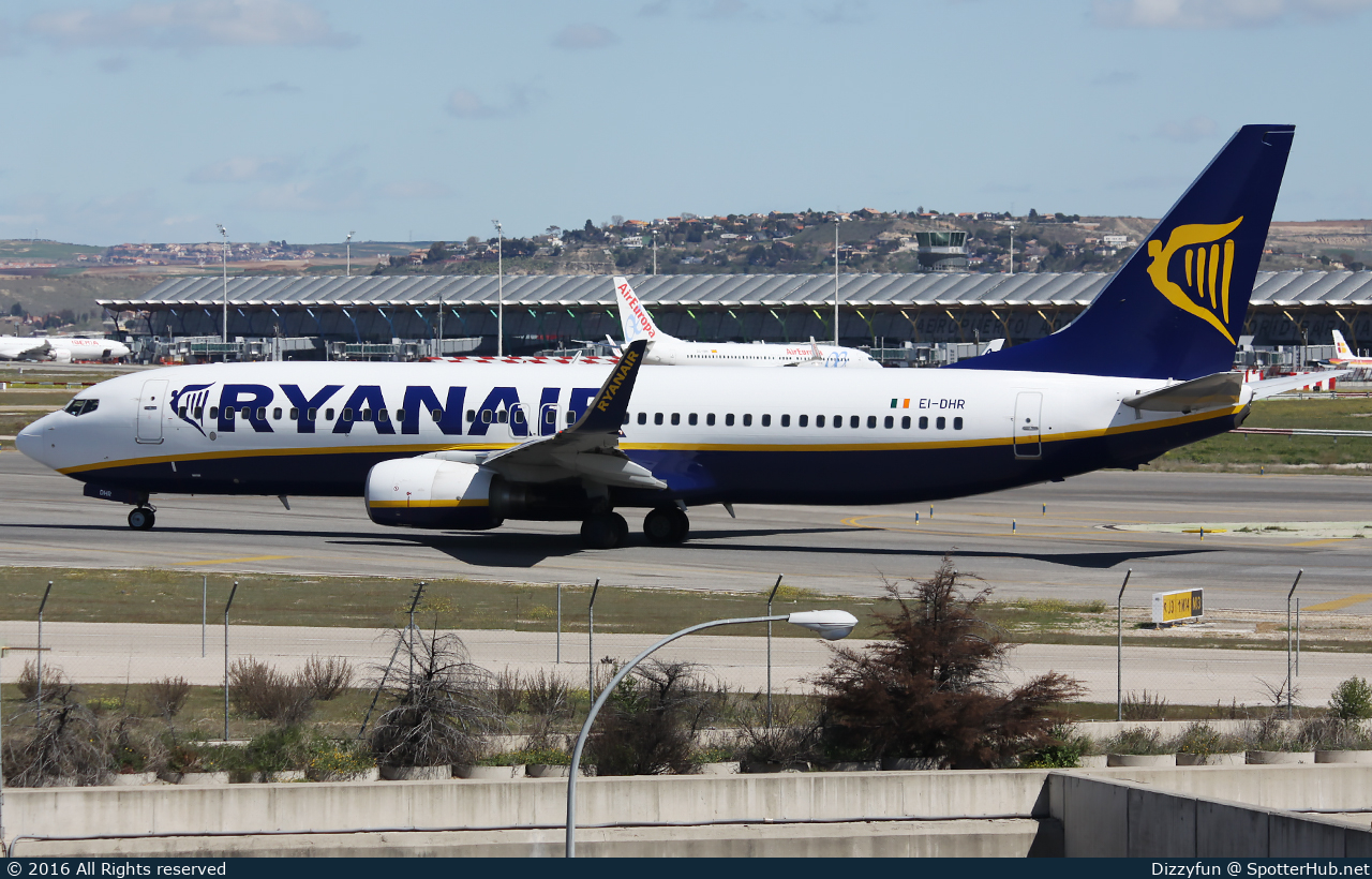 Photo of EI-DHR - Boeing 737-8AS operated by Ryanair