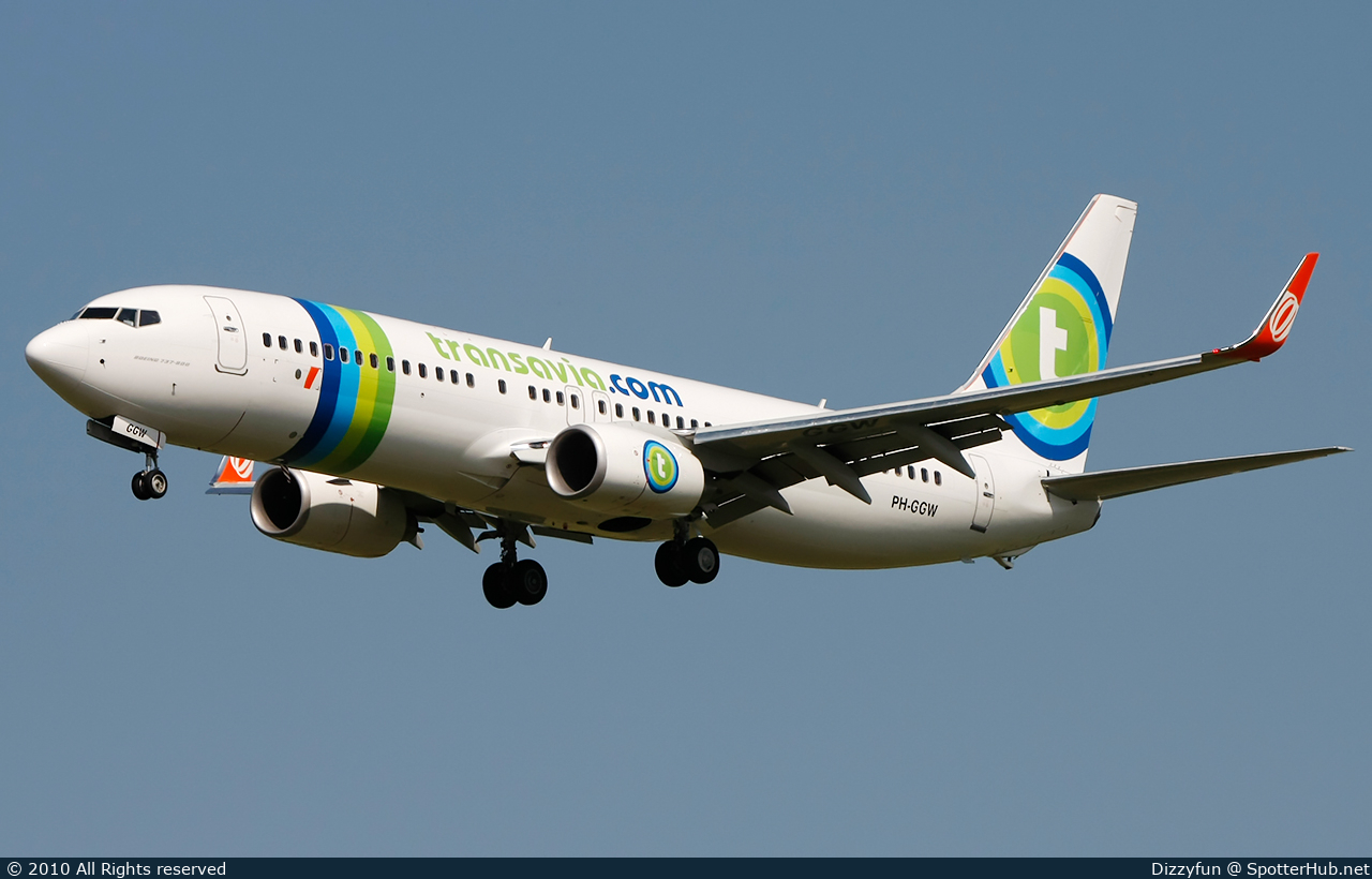 Photo of PH-GGW - Boeing 737-8EH operated by Transavia