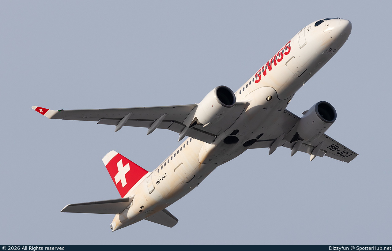 Photo of HB-JCJ - Airbus A220-300 operated by Swiss International Air Lines