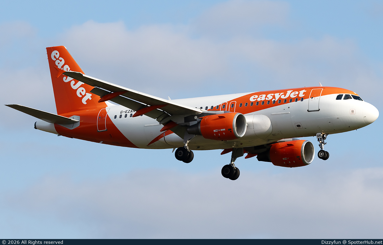 Photo of G-EZAN - Airbus A319-111 operated by easyJet
