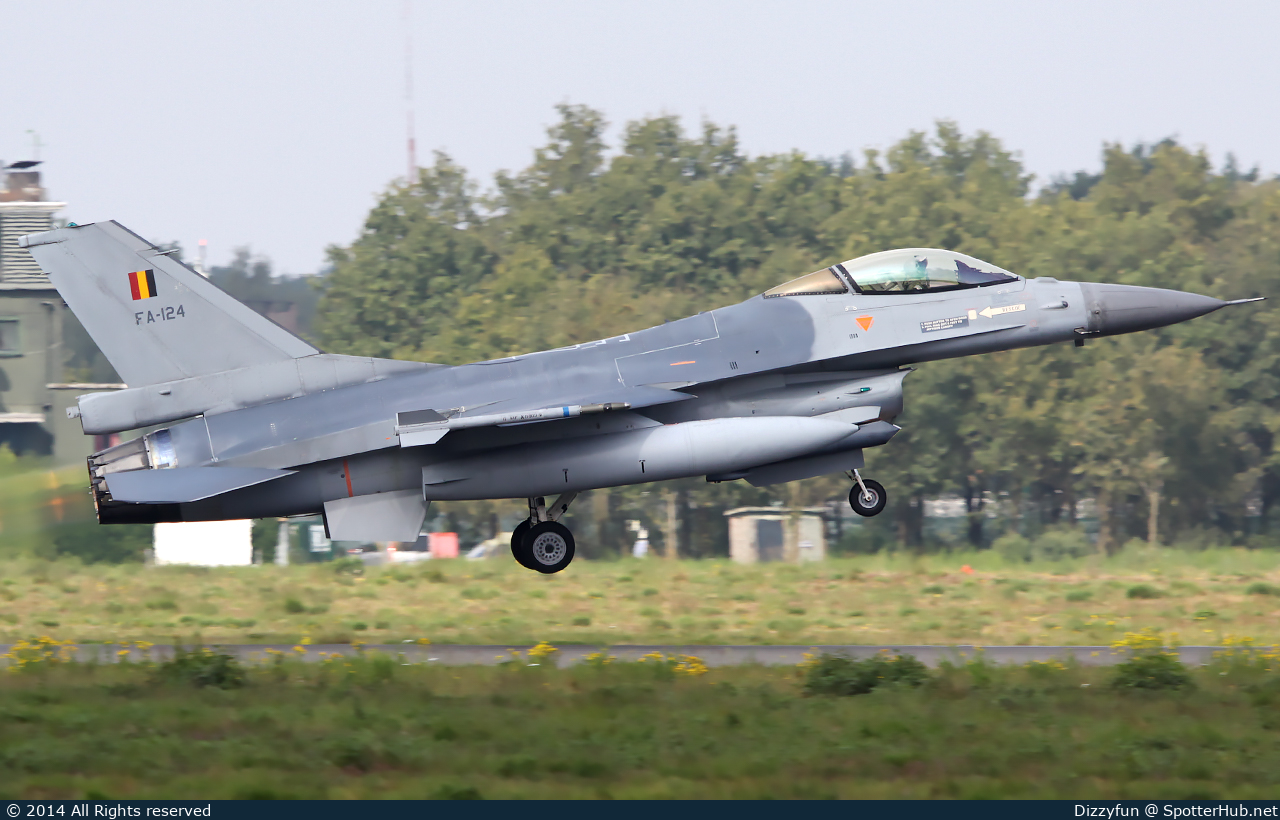 Photo of FA-124 - General Dynamics F-16AM Fighting Falcon operated by Belgian Air Force
