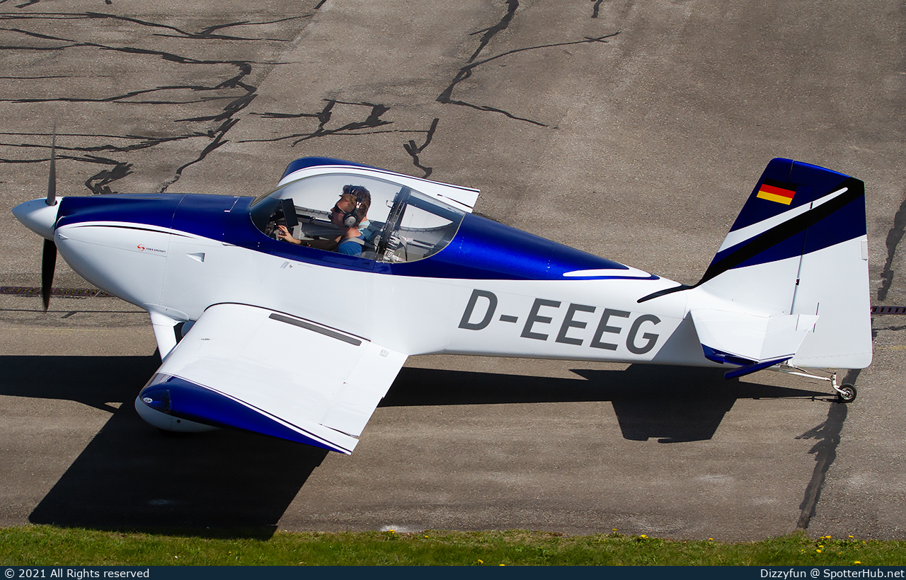 Photo of D-EEEG - Vans RV-7 operated by Private