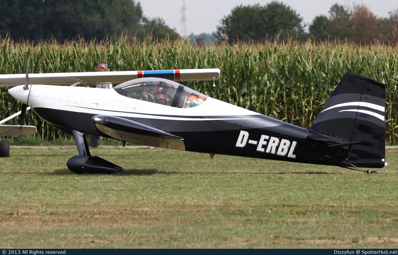 Photo of D-ERBL - Vans RV-7 operated by Private