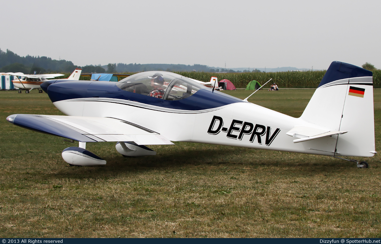 Photo of D-EPRV - Vans RV-7 operated by Private