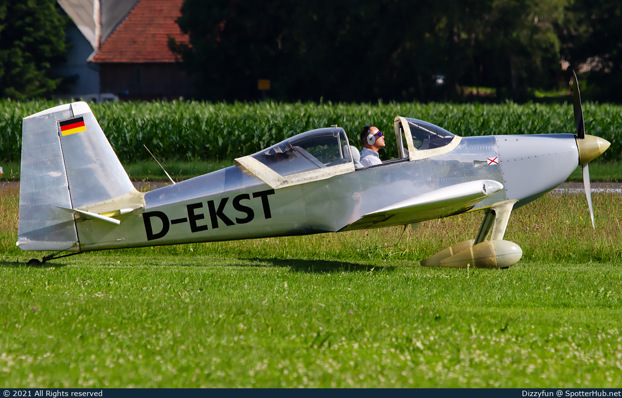 Photo of D-EKST - Vans RV-7 operated by Private
