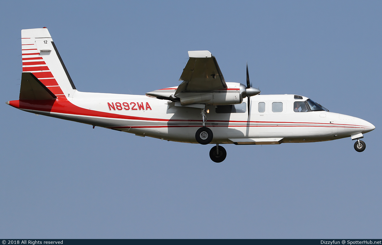 Photo of N892WA - Rockwell Commander 690A operated by The Sanborn Map Company