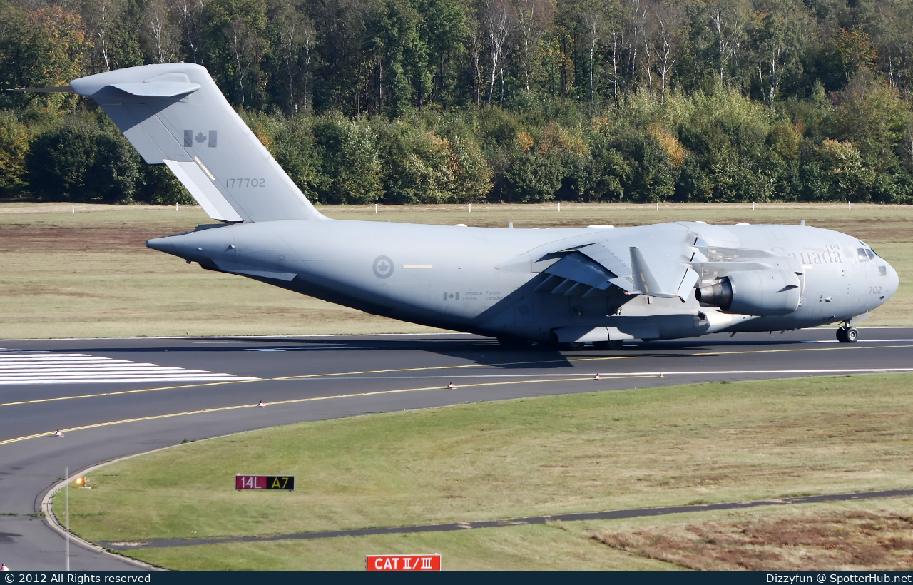 Photo of 177702 - Boeing CC-177 Globemaster III operated by Royal Canadian Air Force