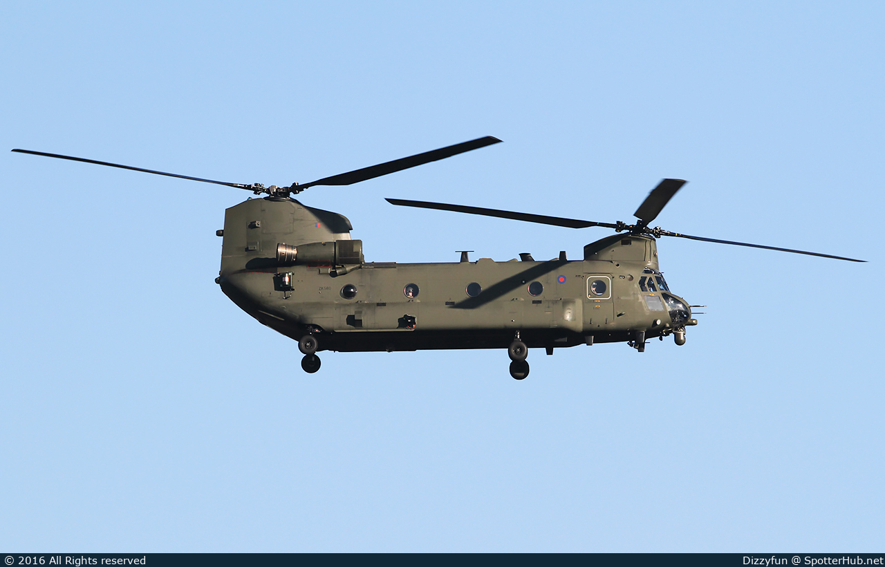 Photo of ZK560 - Boeing Vertol Chinook HC.6 operated by Royal Air Force