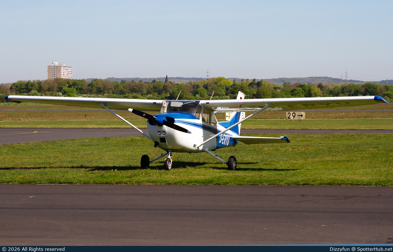 Photo of D-ERYU - Reims-Cessna F172M Skyhawk operated by AIRBUS Flugsportgruppe Bremen