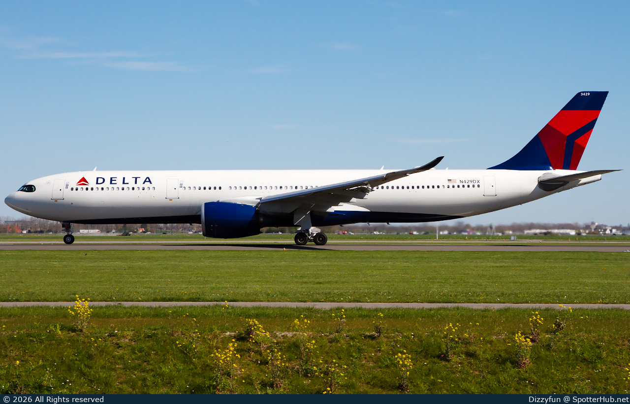 Photo of N429DX - Airbus A330-941 operated by Delta Air Lines