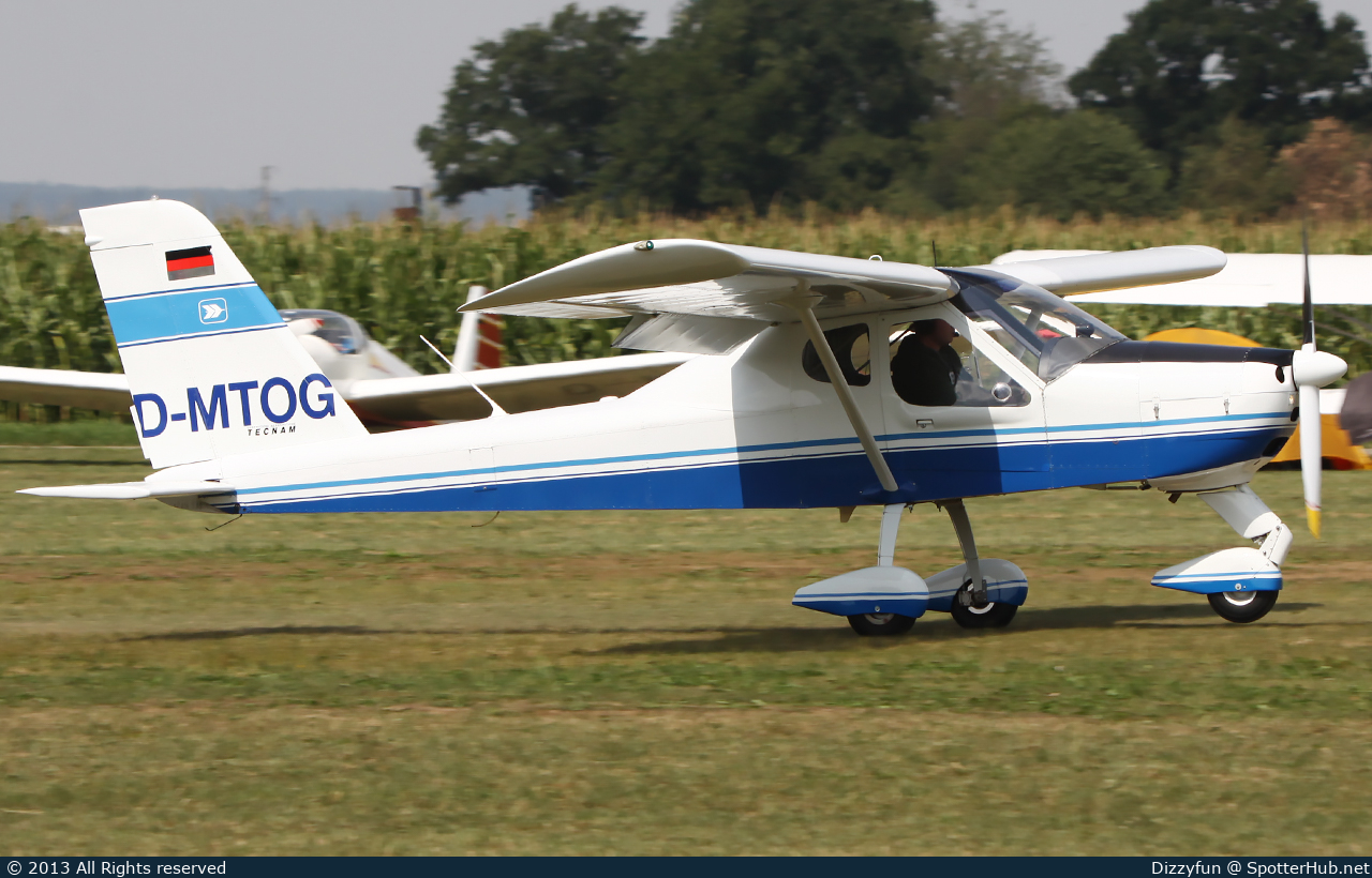 Photo of D-MTOG - Tecnam P92 Echo operated by Private