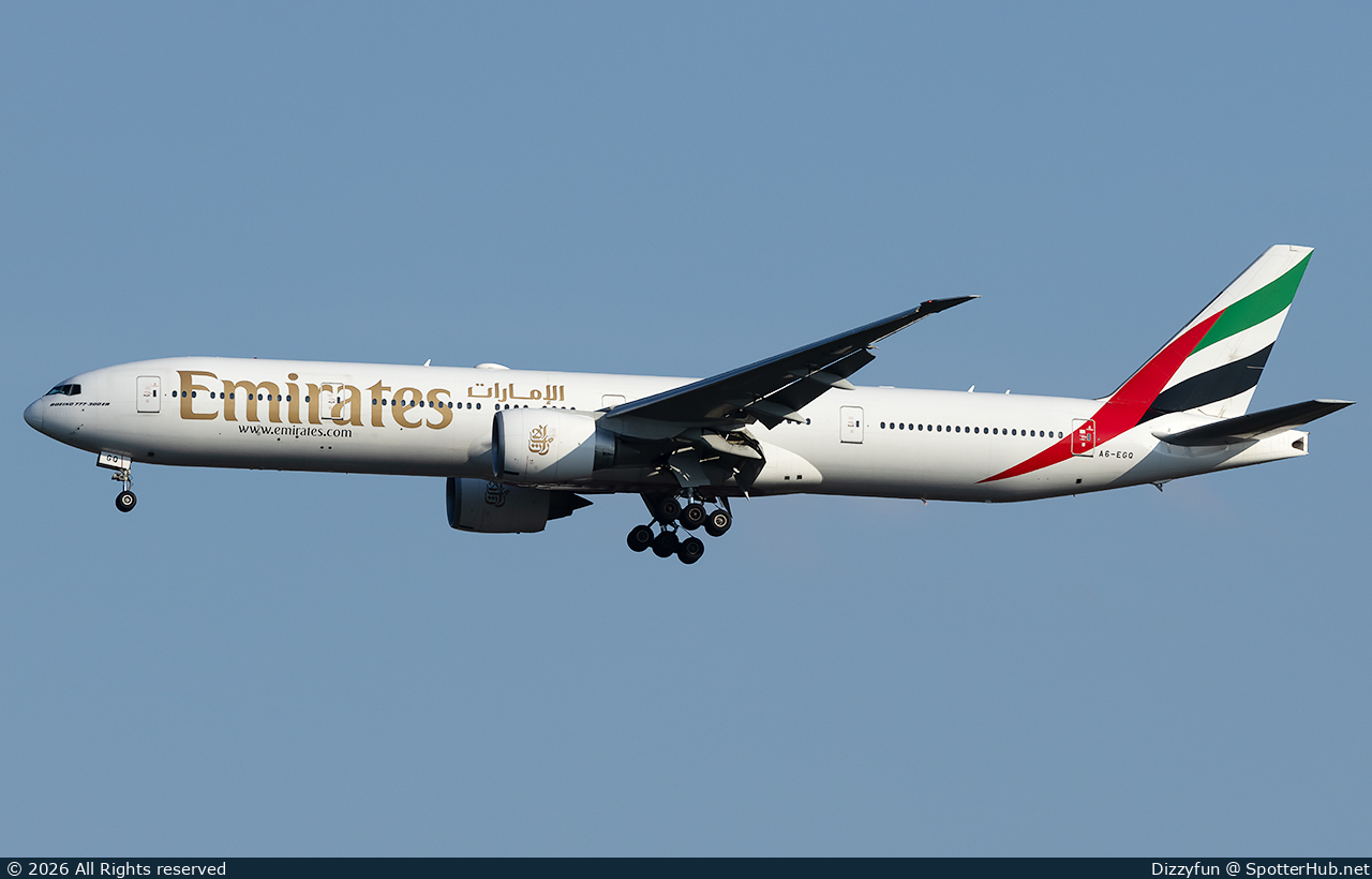Photo of A6-EGQ - Boeing 777-31H(ER) operated by Emirates
