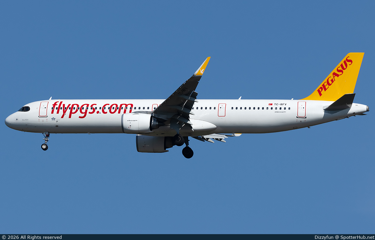 Photo of TC-RFV - Airbus A321-251NX operated by Pegasus Airlines