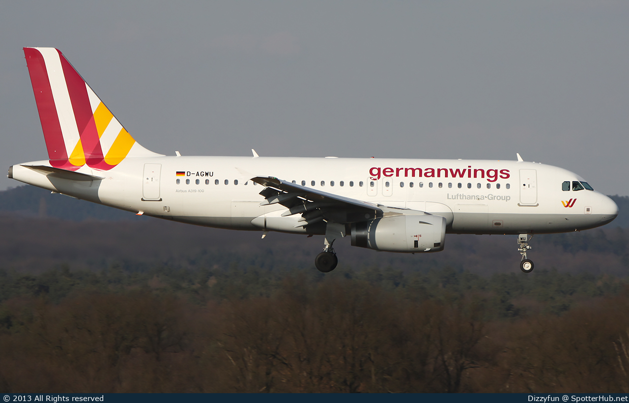 Photo of D-AGWU - Airbus A319-132 operated by Germanwings