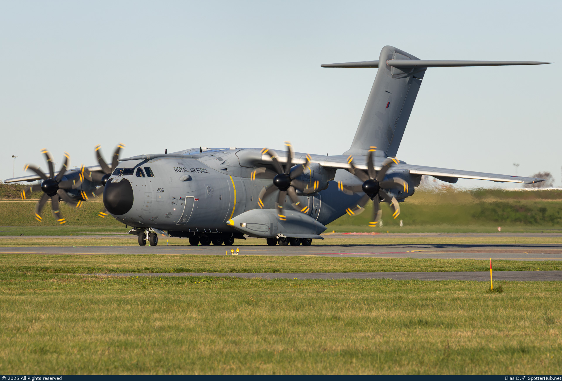 Photo of ZM406 - Airbus A400M Atlas C.1 operated by Royal Air Force