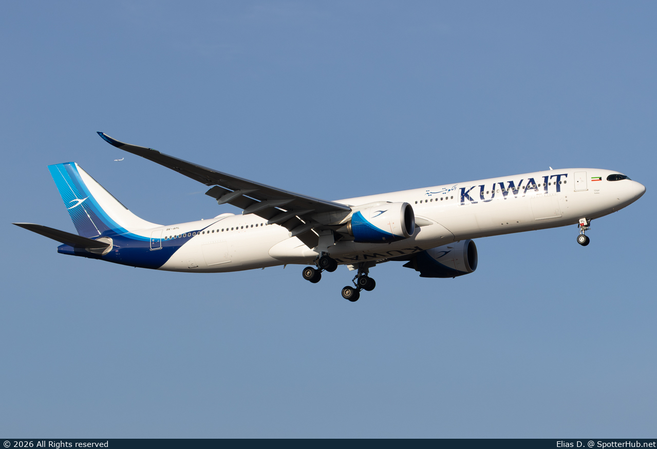 Photo of 9K-APL - Airbus A330-941 operated by Kuwait Airways