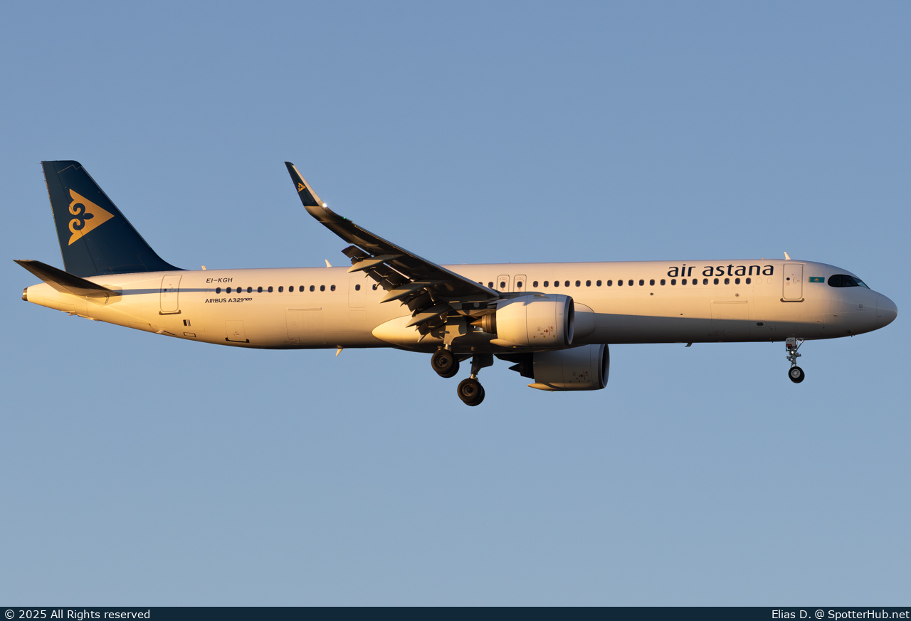 Photo of EI-KGH - Airbus A321-271NX operated by Air Astana