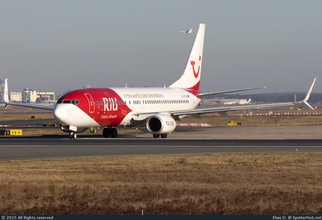 Photo of D-ATUZ - Boeing 737-8K5 operated by TUIfly