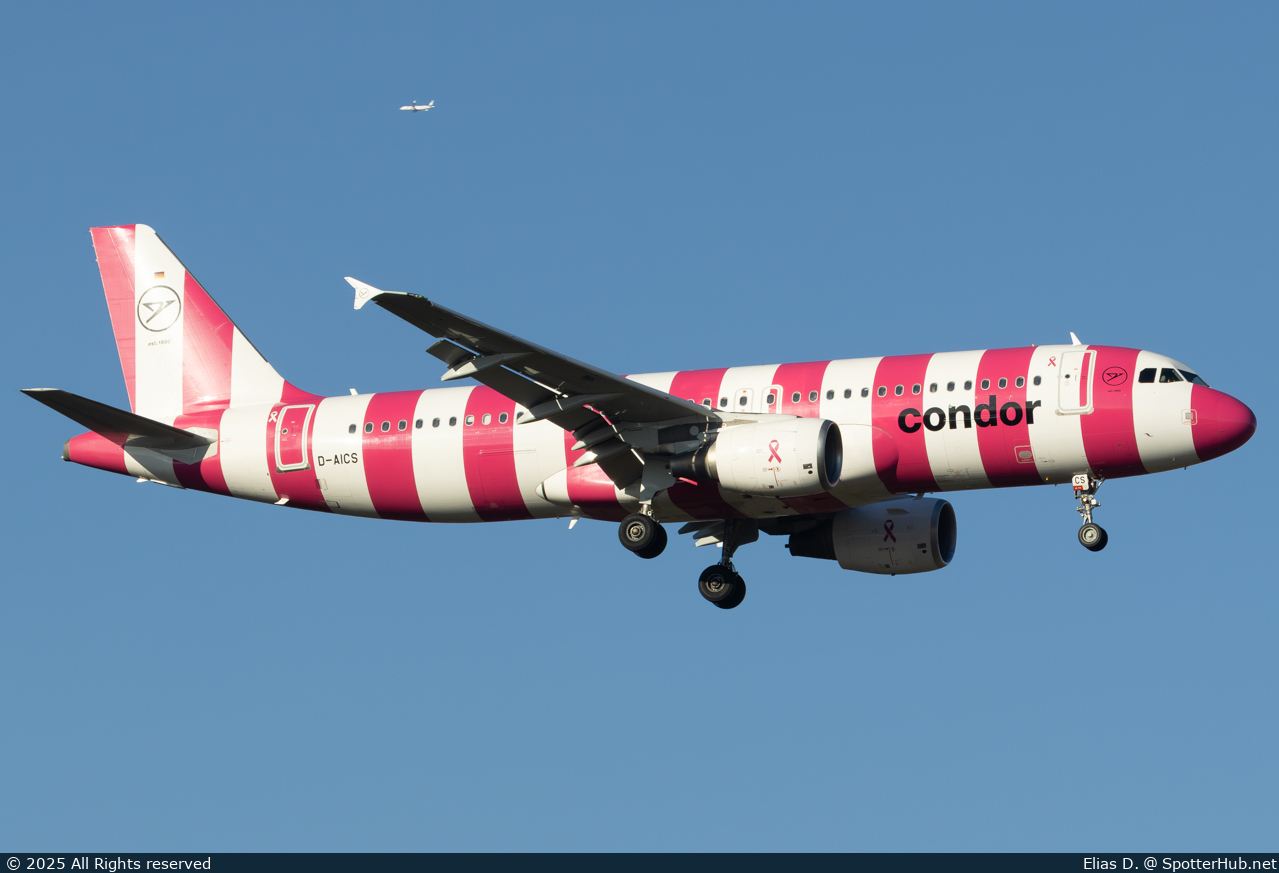 Photo of D-AICS - Airbus A320-214 operated by Condor