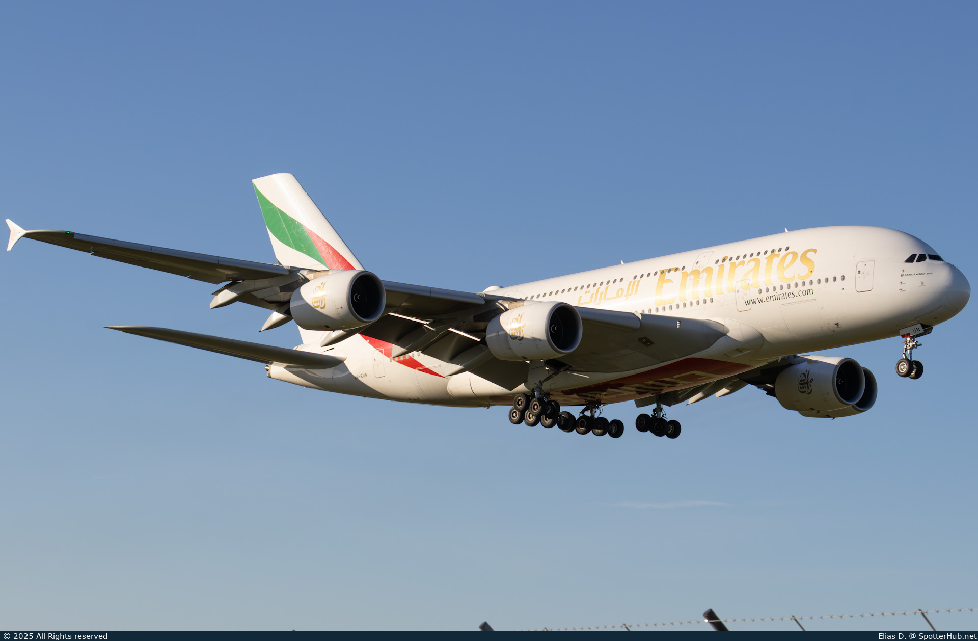 Photo of A6-EUN - Airbus A380-842 operated by Emirates