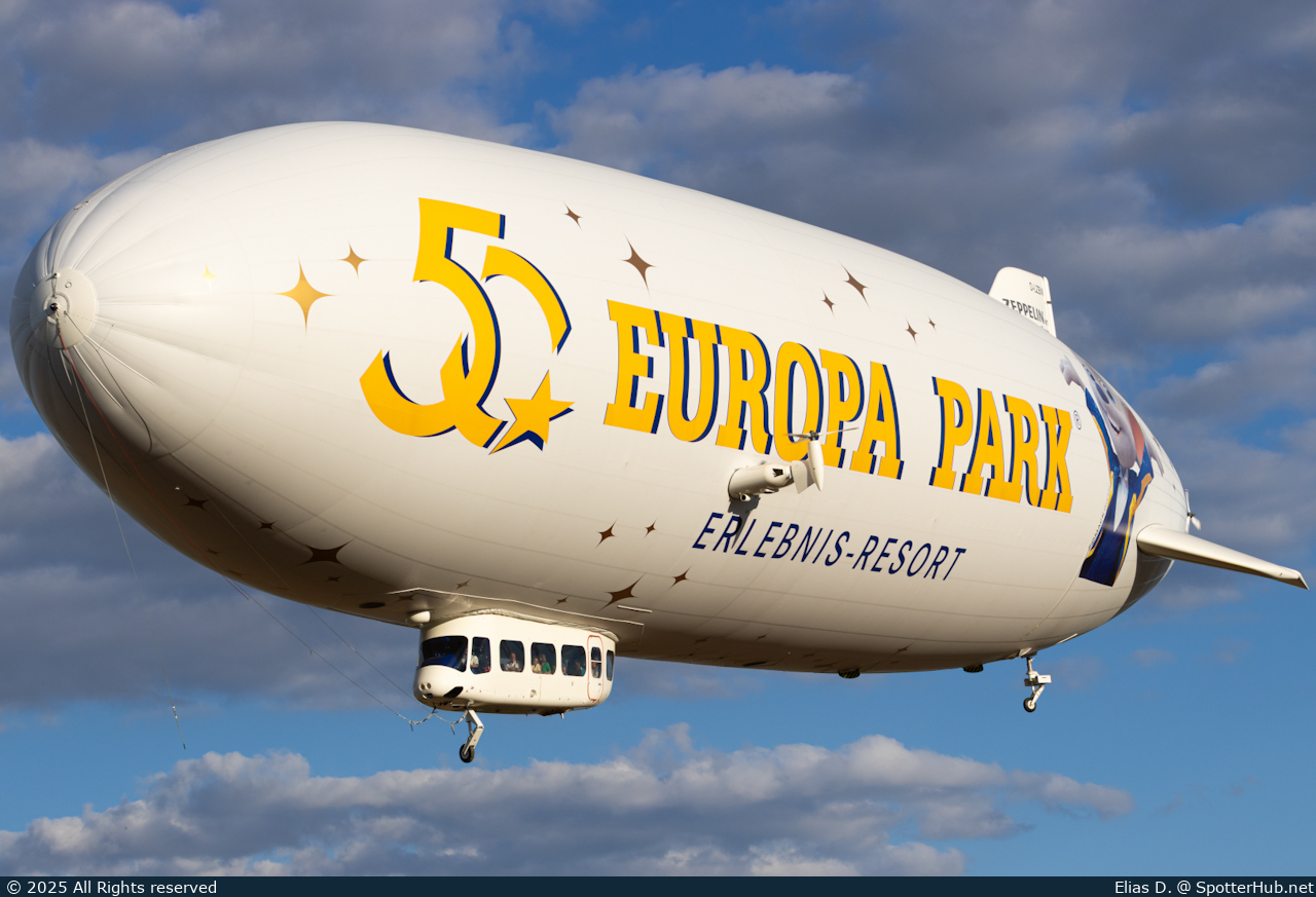 Photo of D-LZBW - Zeppelin NT operated by Deutsche Zeppelin-Reederei