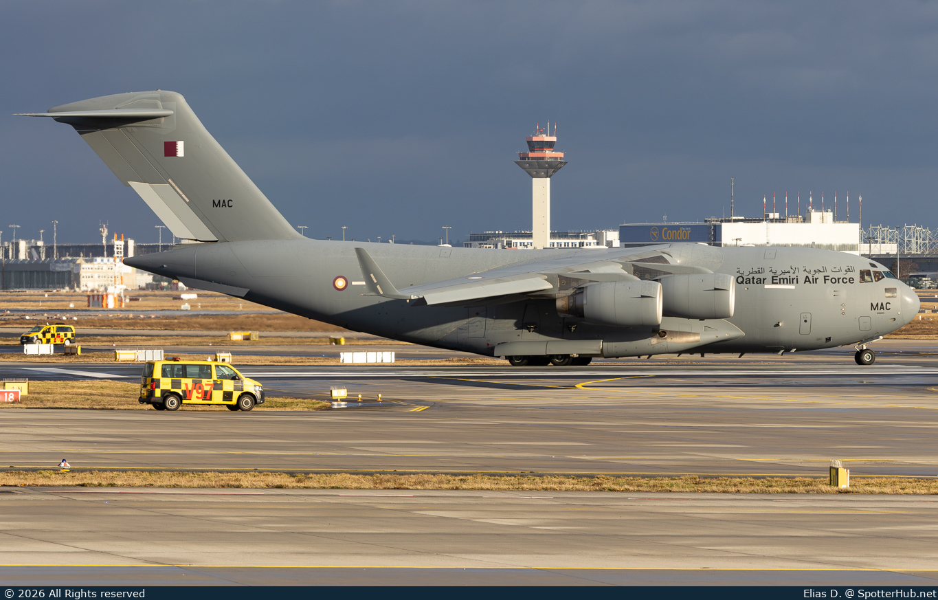 Photo of A7-MAC - Boeing C-17A Globemaster III operated by Qatar Emiri Air Force