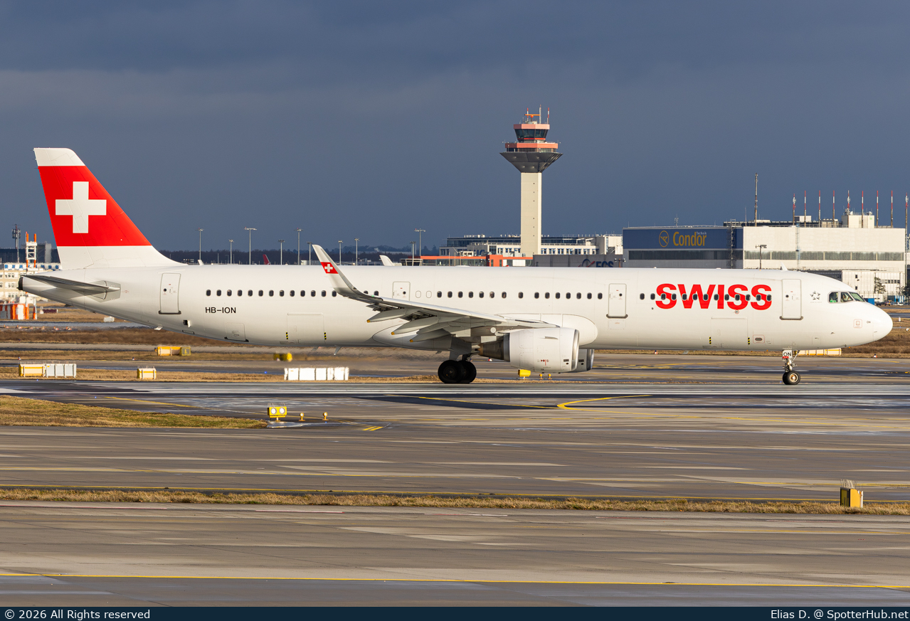 Photo of HB-ION - Airbus A321-212 operated by Swiss International Air Lines