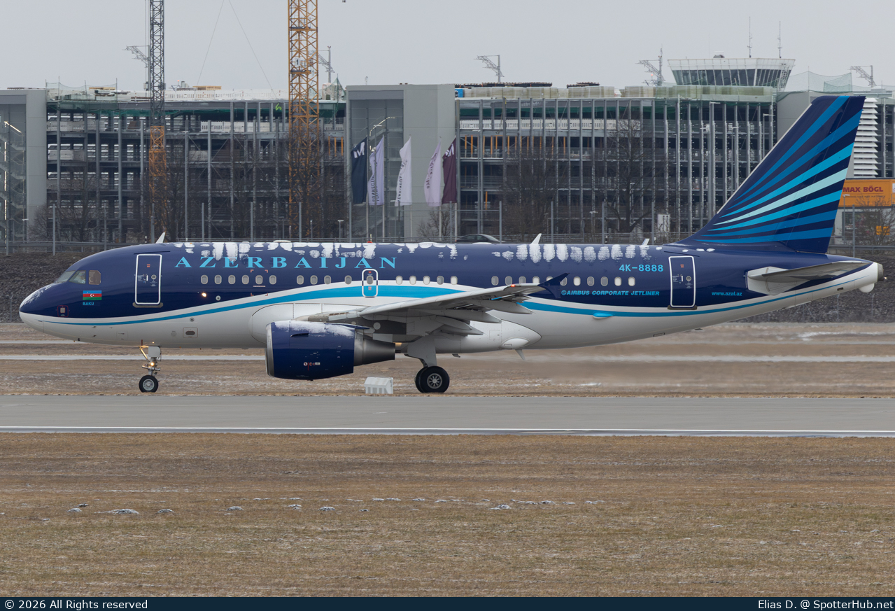 Photo of 4K-8888 - Airbus A319-115(CJ) operated by Government of Azerbaijan