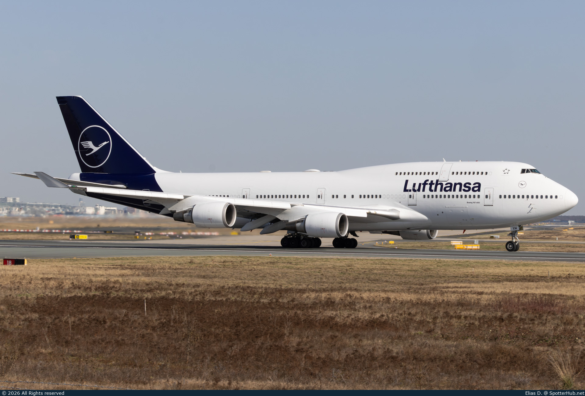 Photo of D-ABVW - Boeing 747-430 operated by Lufthansa