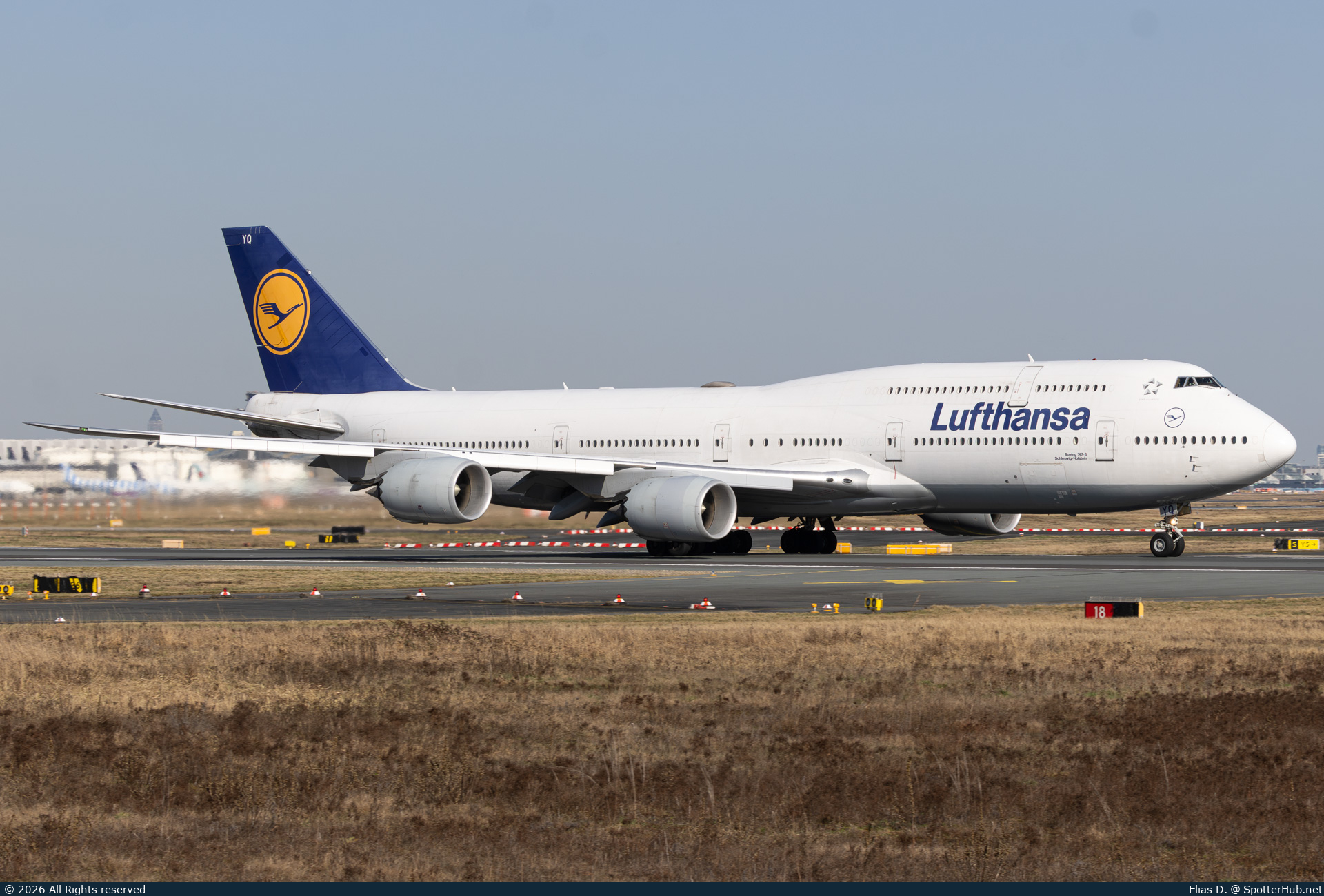 Photo of D-ABYQ - Boeing 747-830 operated by Lufthansa