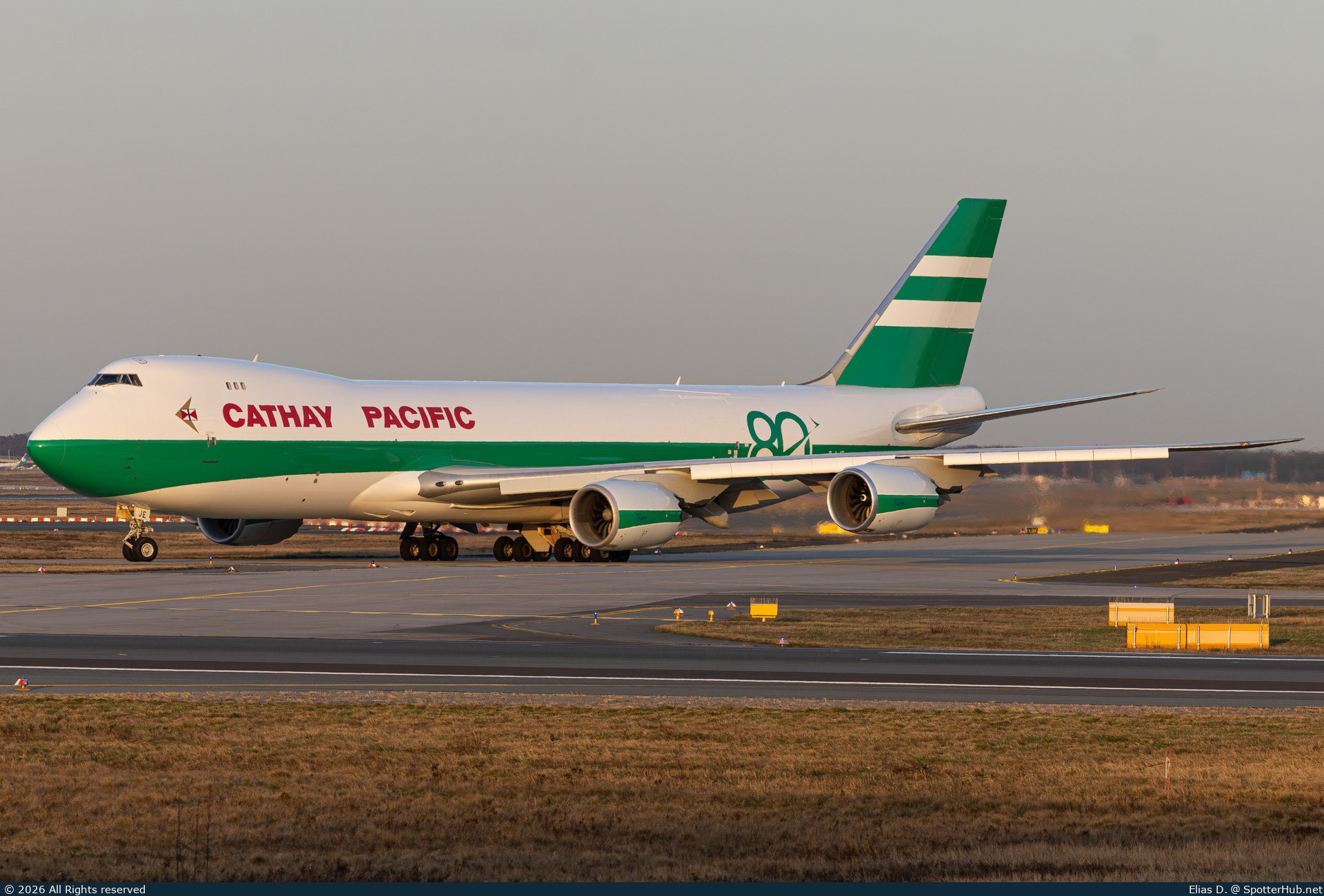 Photo of B-LJE - Boeing 747-867F operated by Cathay Pacific Cargo