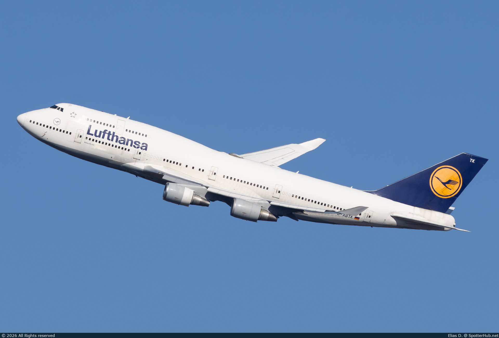 Photo of D-ABTK - Boeing 747-430 operated by Lufthansa