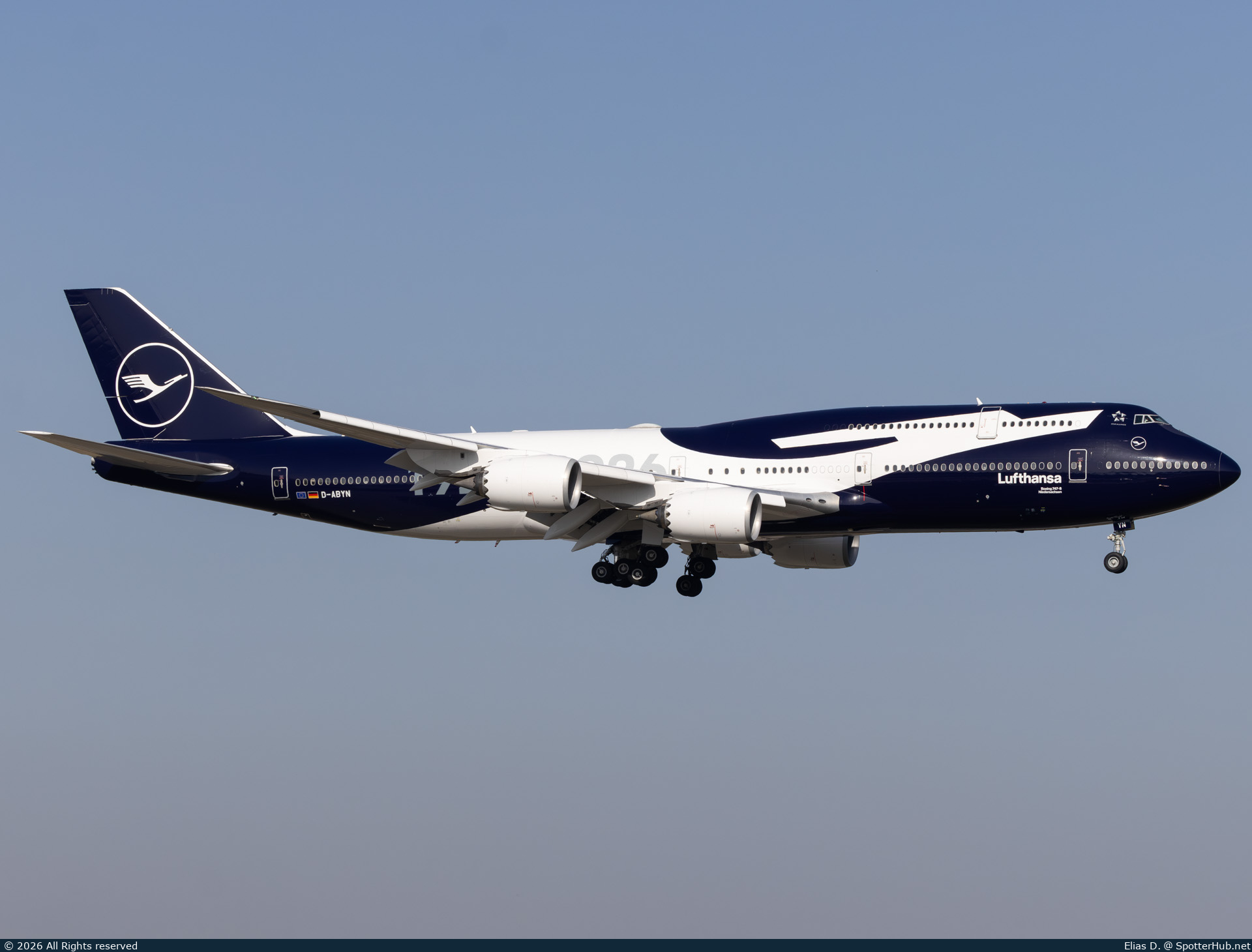 Photo of D-ABYN - Boeing 747-830 operated by Lufthansa