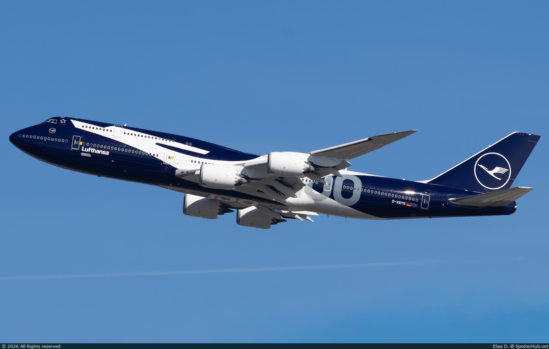 Photo of D-ABYN - Boeing 747-830 operated by Lufthansa