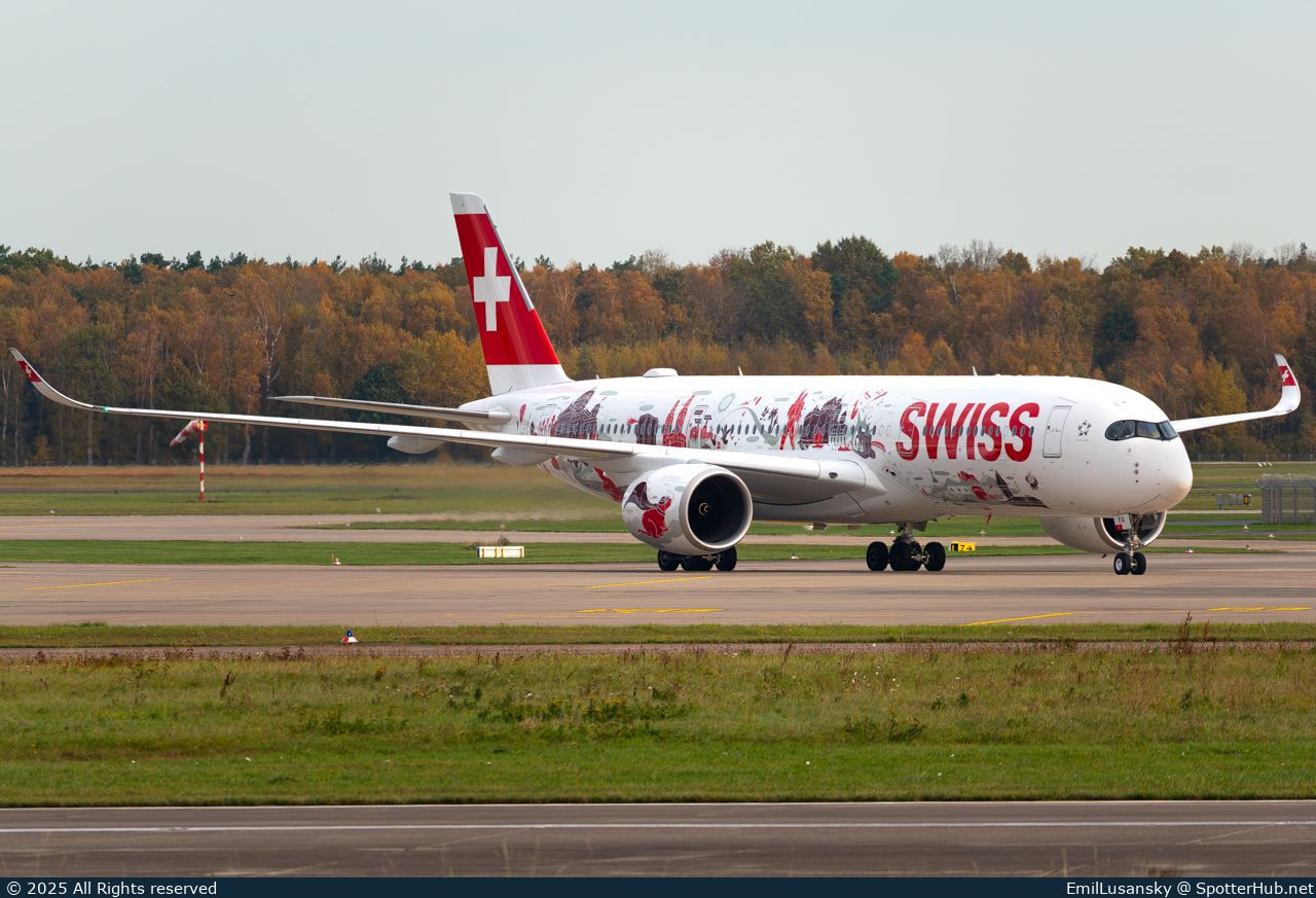 Photo of HB-IFA - Airbus A350-941 operated by Swiss International Air Lines