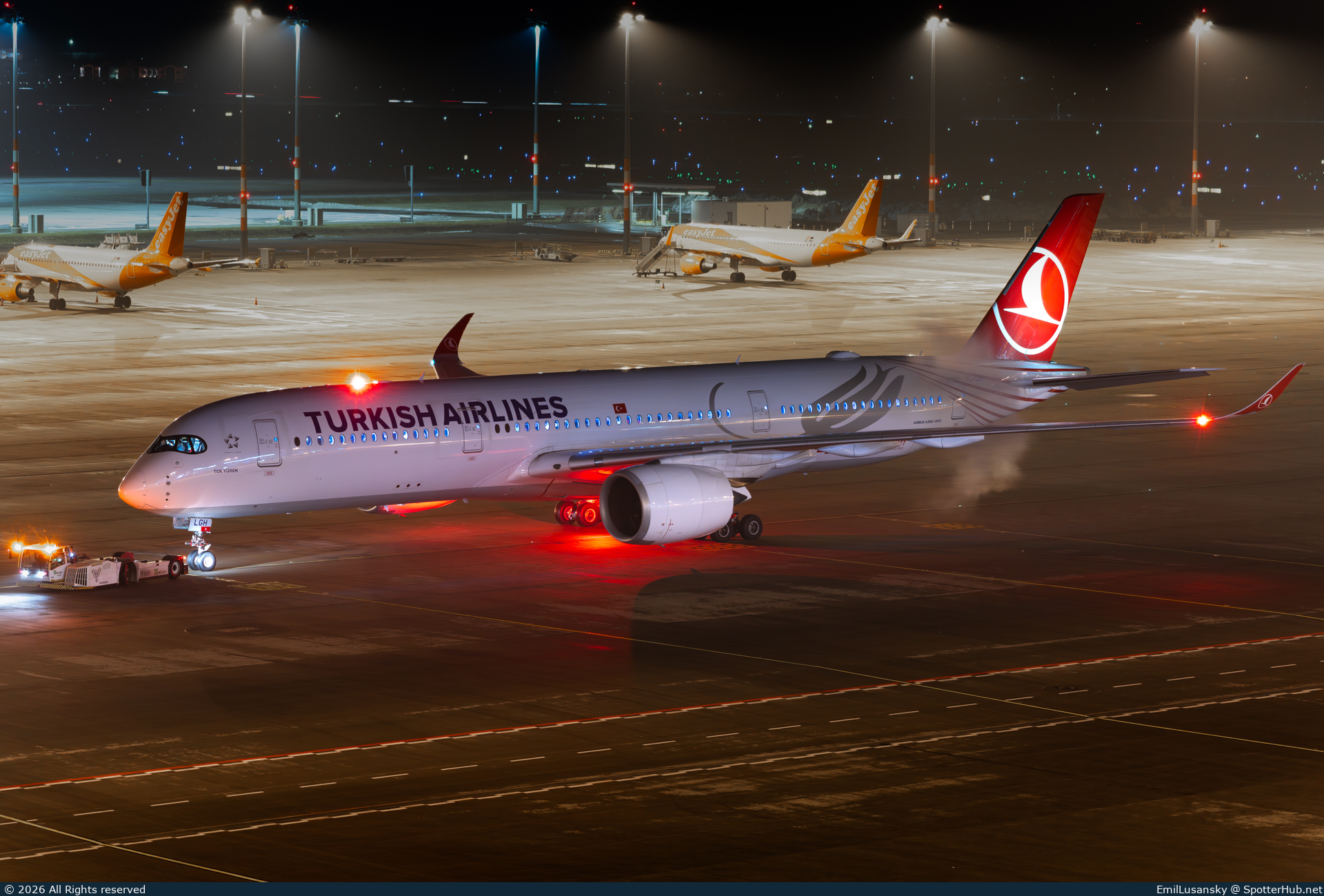 Photo of TC-LGH - Airbus A350-941 operated by Turkish Airlines