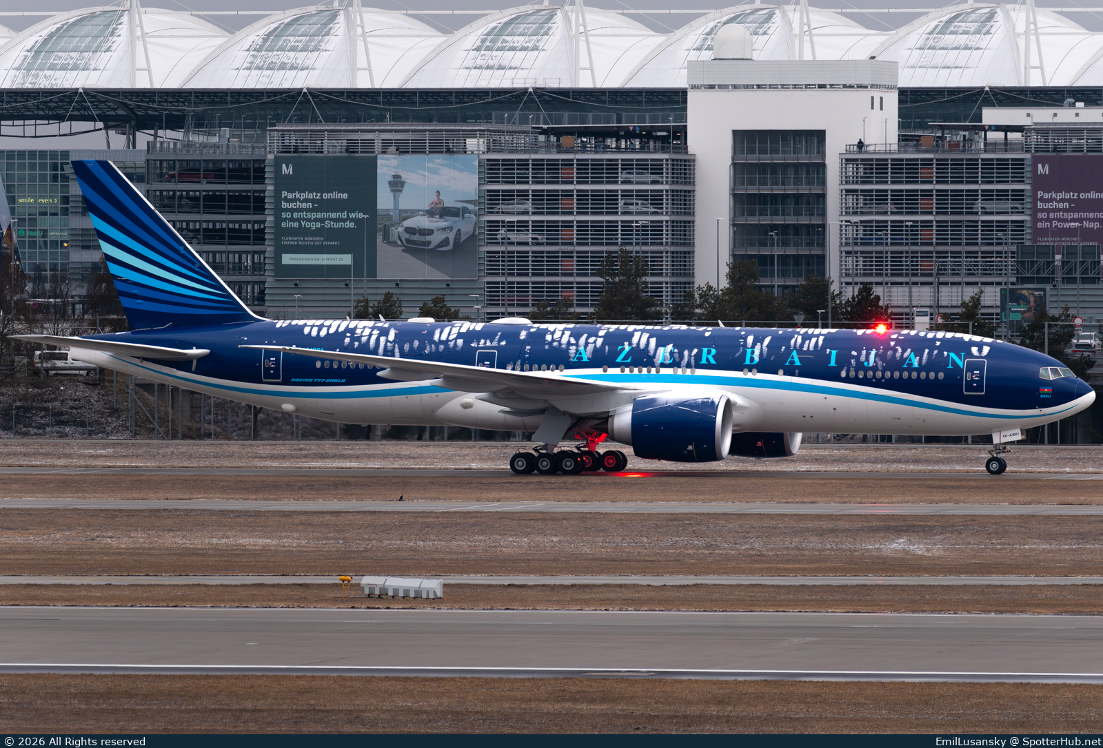 Photo of 4K-AI001 - Boeing 777-200LR operated by Government of Azerbaijan