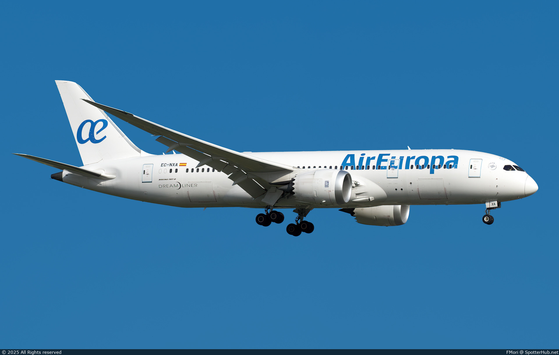 Photo of EC-NXA - Boeing 787-8 Dreamliner operated by Air Europa