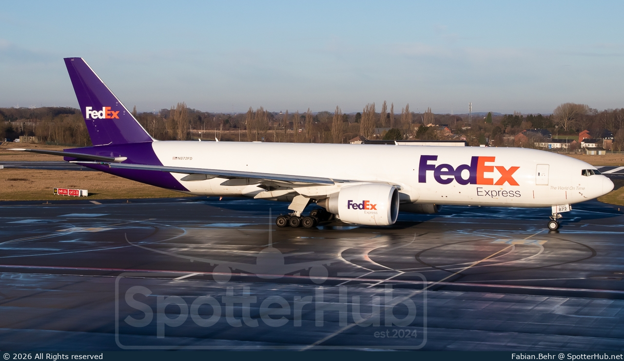 Photo of N872FD - Boeing 777-F operated by FedEx