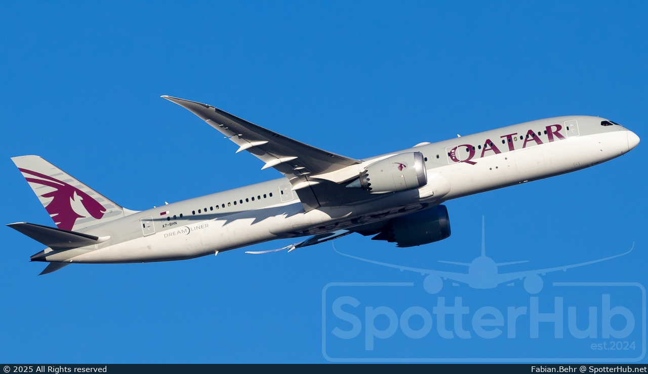 Photo of A7-BHN - Boeing 787-9 Dreamliner operated by Qatar Airways