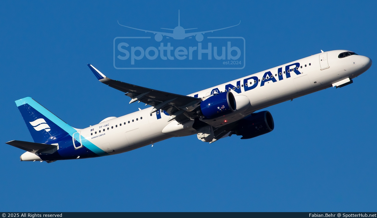 Photo of TF-IAC - Airbus A321-271NX operated by Icelandair