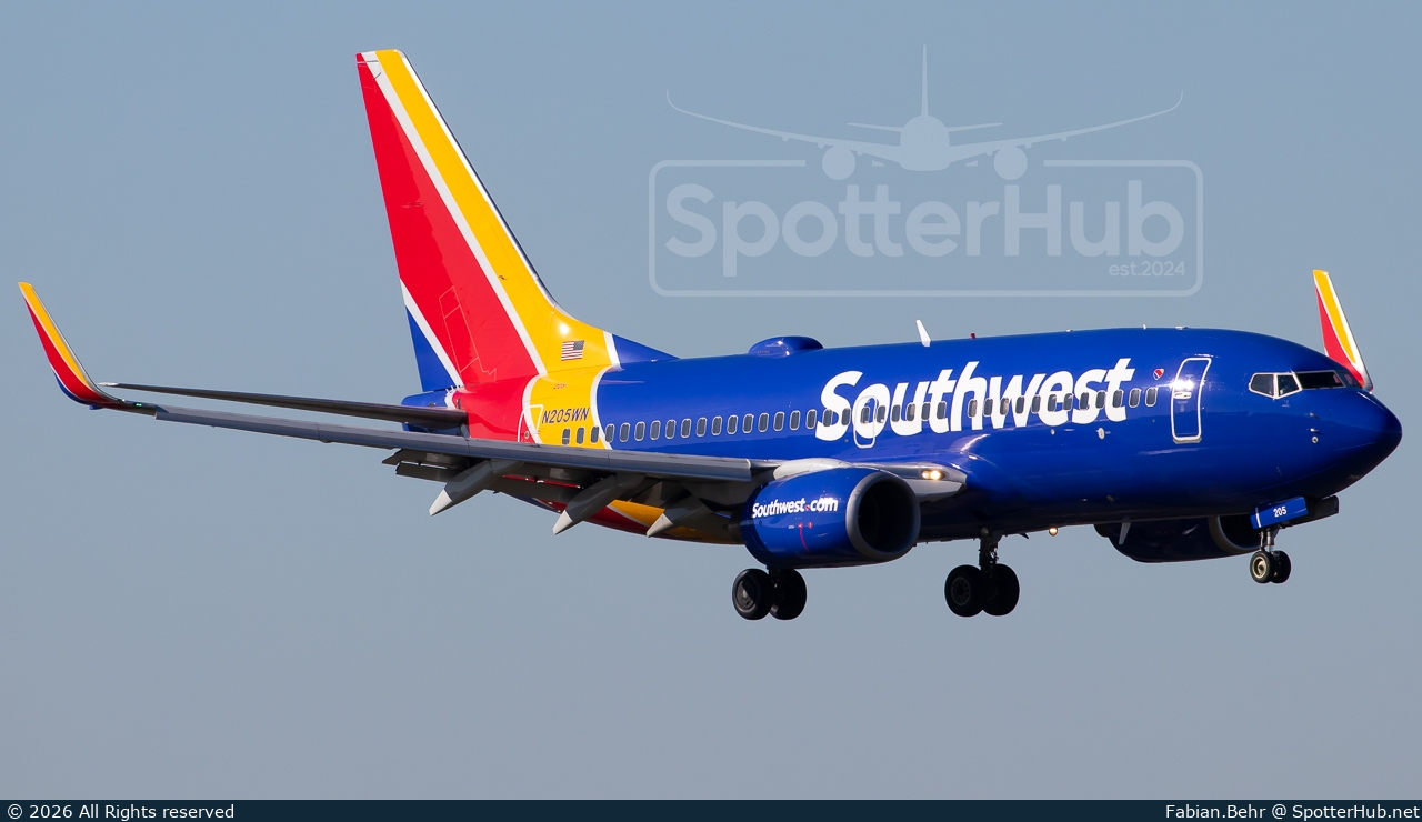 Photo of N207WN - Boeing 737-7H4 operated by Southwest Airlines
