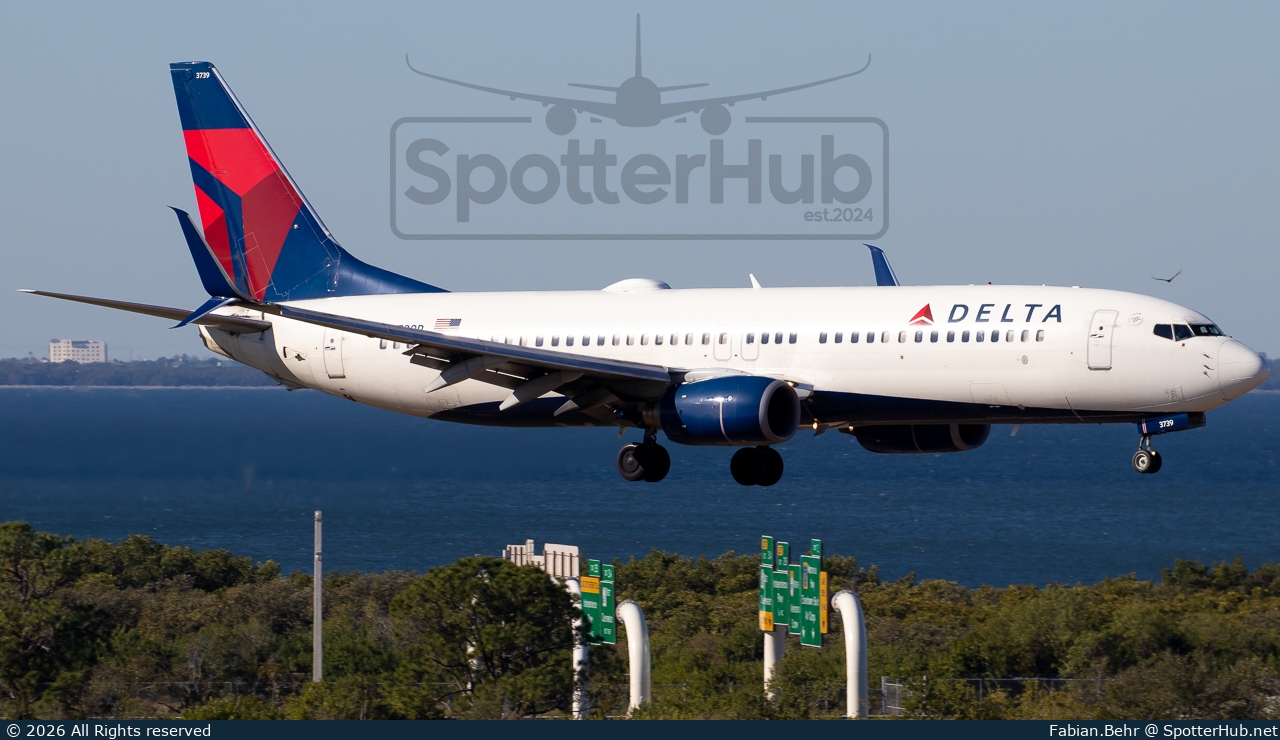 Photo of N3739P - Boeing 737-832 operated by Delta Air Lines