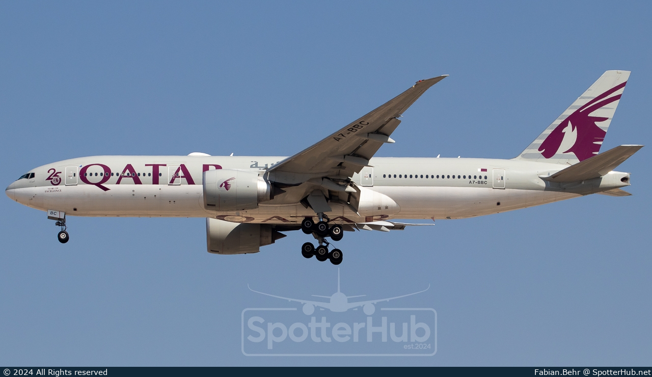 Photo of A7-BBC - Boeing 777-2DZ(LR) operated by Qatar Airways