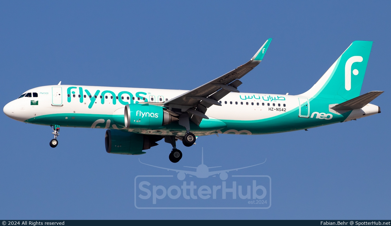 Photo of HZ-NS42 - Airbus A320-251N operated by Flynas