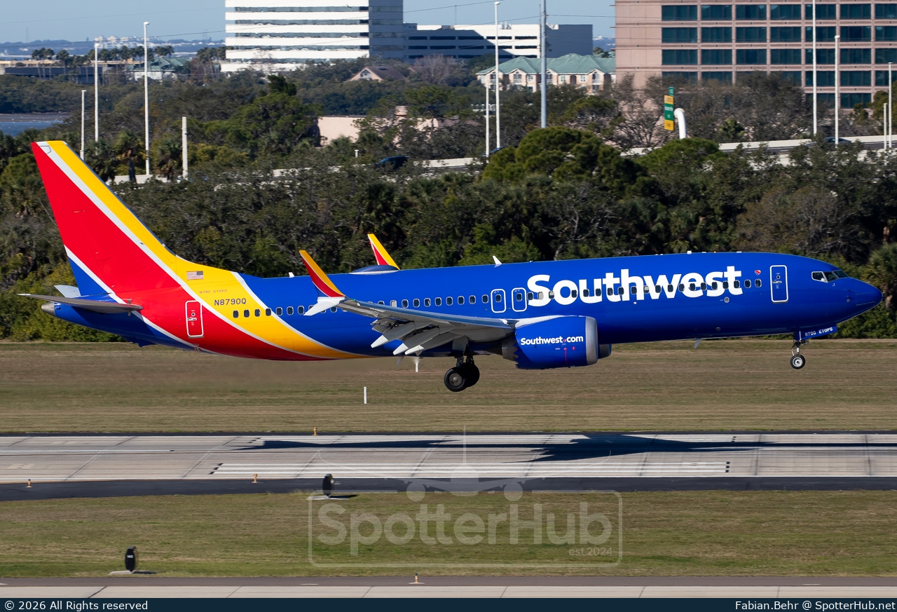 Photo of N8790Q - Boeing 737 MAX 8 operated by Southwest Airlines
