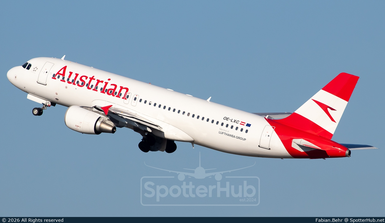 Photo of OE-LXC - Airbus A320-216 operated by Austrian Airlines