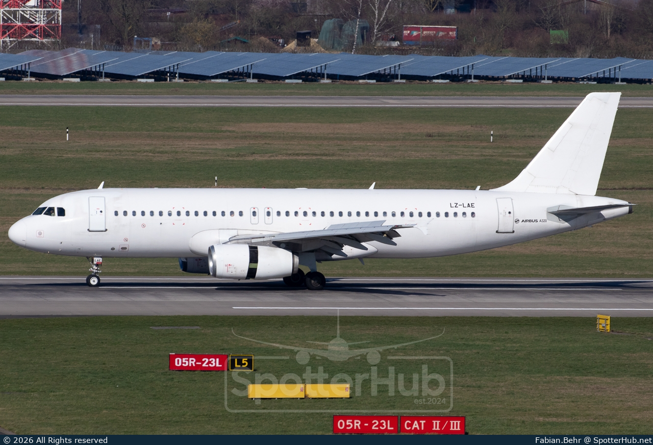 Photo of LZ-LAE - Airbus A320-231 operated by European Air Charter
