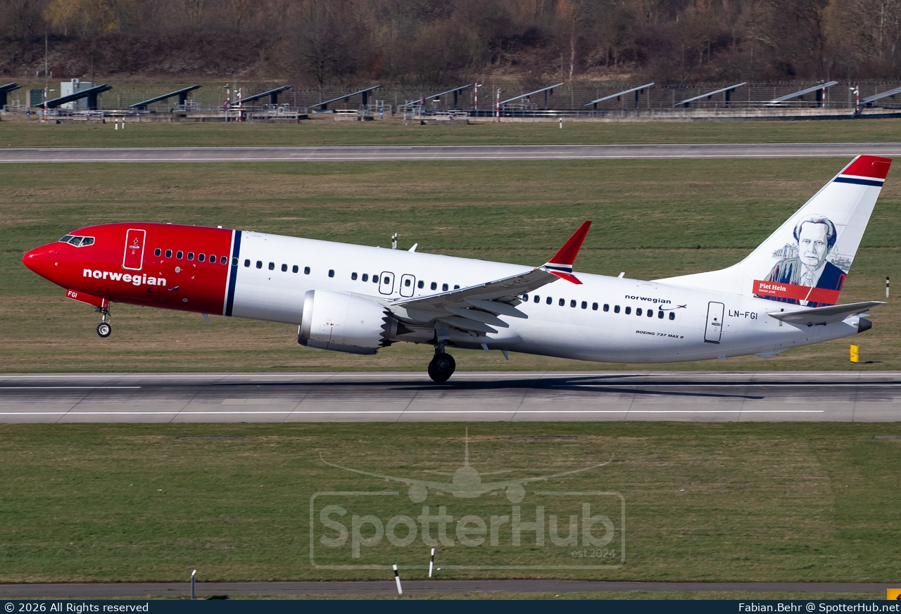 Photo of LN-FGI - Boeing 737 MAX 8 operated by Norwegian Air Shuttle
