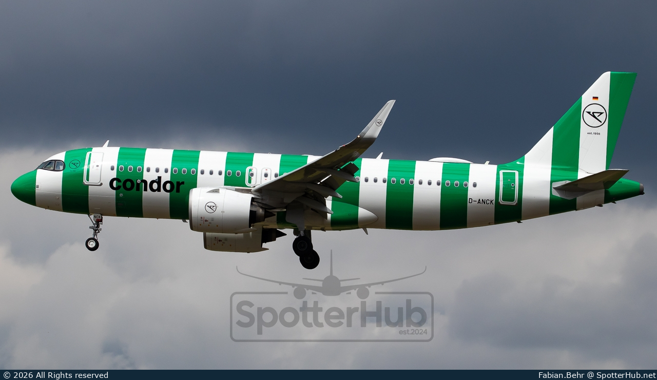 Photo of D-ANCK - Airbus A320-271N operated by Condor
